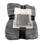 Jennifer Adams Faux Rabbit Fur Throw 60" 70". Fixed Price $30.99.