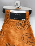 Way To Celebrate 50"X60" Orange Pumpkin Plush Throw Halloween Blanket New. Fixed Price $13.99.