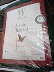 Vintage Wamsutta Ribbon Edge Soft Acrylic Twin Blanket Dark Green- Usa. Fixed Price $29.99.