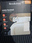 Brookstone Full/queen Heated Blanket Chenille Knit Ivory New. Fixed Price $35.00.