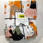 Pickle And Dot Plush Blanket Twin Polyester 60 X 90 Inches Fall Theme. Fixed Price $36.00.