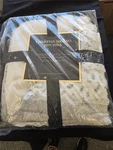 #= Christian Siriano Ny Oversized Faux Fur Throw 60" 70" Machine Washable Gray. Fixed Price $44.98.