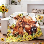 Highland Cow Sunflowers Throw Flannel Blanket Beautiful Patt.... Fixed Price $28.59.