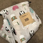 Berkshire Throw Blanket Coffee Boston Terrier French Bulldog New. Fixed Price $40.00.