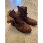 Ugg Hannen Mens Brown Waterproof Leather Shearling Lined Lace Up Boots 1008080. Fixed Price $145.00.