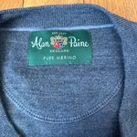 Alan Paine Pure Merino Wool Blue Men's Pullover Sweater Lcrew Neck. Fixed Price $40.00.