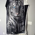 Safdie & Co. Inc Tiger Print Sherpa Polyester Blanket Throw 58 X 46. Fixed Price $29.99.