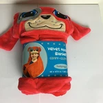 New Northpoint Kids Red Dog Velvet Hooded Blanket 40" X 47.5". Fixed Price $16.99.