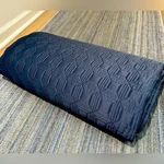 Simply Vera Wang Queen Coverlet Quilt Blanket Blue Geometric 92X96 Excellent. Fixed Price $40.95.