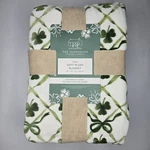 Rachel Ashwell Twin St Patrick's Day Clover Bows Green White Throw Blanket Plush. Fixed Price $72.21.