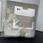 Bella Russa Sand & Snooze Bedding Plush Flannel Throw Beige Super Soft Comfort. Fixed Price $9.95.