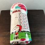 Peanuts Snoopy Deck The Halls Cozy Stockings Throw Blanket Christmas Holiday. Fixed Price $17.70.