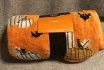 Hyde & Eek Boutique Target Halloween 50X60 Soft Throw Blanket Pumpkins And Bats. Fixed Price $19.99.