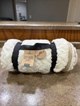 Nwt Northeast Outfitters Cozy Oat Milk Color Sherpa Blanket 50 X 60. Fixed Price $20.99.
