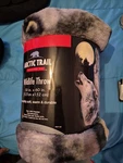 New! Artic Trail Wolf Plush Throw Blanket Black/gray/yellow. Fixed Price $15.00.