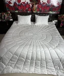 White Cotton Quilt King Blanket Comforter Queen Bedding Set. Fixed Price $65.00.