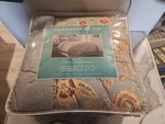 Caribbean Joe Costa Rica Floral 4PC Reversible Comforter Set Queen 86X94". Fixed Price $65.99.