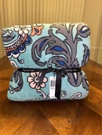 Nwt Vera Bradley Throw Blanket Fan Flowers. Fixed Price $49.99.