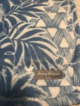 Tommy Bahama Palms Coco Flannel Fleece Reversible Throw Blanket 50"X 70". Fixed Price $30.19.