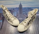 Converse By You Peanuts X Chuck Taylor All Star Comic Strip Size 4 A03768C New. Fixed Price $152.99.