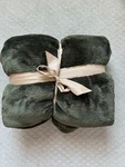 Pottery Barn Cozy Cloud Throw - Olive Green High Pile Faux Fur Plush Blanket Euc. Fixed Price $38.67.
