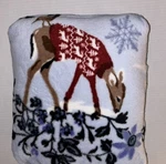 Vera Bradley Fleece Travel Blanket Pillow 60 X 45 Merry Mischief Snow Day Deers. Fixed Price $32.99.