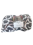 Dvf Diane Von Furstenberg Neutral Poppy 50" X 60" Throw Blanket For Target New. Fixed Price $46.00.