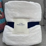 Berkshire Blanket Fine Plush Ultra Dense Cream Color Full/ Queen. Fixed Price $39.98.