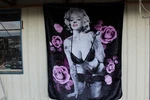 Marilyn Monroe Lust Medium Weight Queen Size Blanket. Fixed Price $59.14.