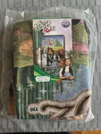 New Wizard Of Oz Metallic Woven Tapestry Throw Blanket Northwest Made In Usa. Fixed Price $32.00.