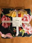Vera Bradley 2026 Winnie The Pooh Fleece Blanket Plush Throw Disney Nwt. Fixed Price $141.55.