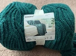 Sonoma 50"X60" Chunky Cable Knit Throw Blanket, New. Fixed Price $41.99.