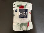 Kohls The Big One Winter Dogs Oversized Plush Throw 5FT X 6FT. Fixed Price $23.99.