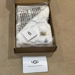 Ugg Adalee Faux Fur Throw Blanket 50X70 Natural White 50"X70". Fixed Price $67.50.