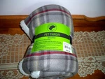 John Bartlett Plaid Sherpa Fleece Pet Throw Dogs And Cats 40" X 30" - Washable. Fixed Price $19.99.