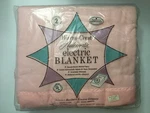 Northern Electric Company Blanket Warm Crest Automatic Vintage Pink. Fixed Price $75.00.