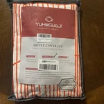 Yuheguoji Duvet Cover Set 3PIECE Queen Size. Fixed Price $45.00.