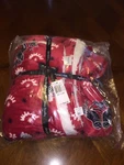 Nwt Vera Bradley Cozy Life Blanket In Night Owls Red. Fixed Price $68.99.