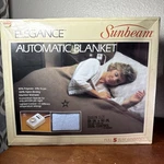 Nos 1985 Queen Sunbeam Electric Automatic Blanket Elegance 84 X90 Sealed New. Fixed Price $100.00.