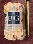 Kohl The Big One 5 X 6 Foot Plush Throw Holiday Co. Fixed Price $13.87.