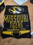 Mizzou Tigers Throw Blanket Northwest. Fixed Price $15.00.
