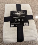 Kenneth Cole New York Kcny Essentials Waffle Blanket King X 90 Retails $108. Fixed Price $75.85.