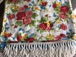 The Pioneer Woman Sweet Rose Floral / Dutsy Throe Blanket Plush Fringe 50X70. Fixed Price $23.00.