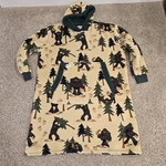 Lazy Bigfoot Hooded Wearable Blanket Oversized Hoodie Onesize Euc. Fixed Price $24.95.