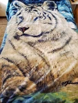 Regal Comfort Rebecca Latham Luxury Plush White Tiger Nature Wildlife Blanket. Fixed Price $35.00.