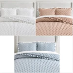 New Pottery Barn Belgian Flax Linen Ruffle Tufted Quilt Full/queen. Fixed Price $159.99.