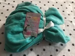 Safdie Adult Wearable Mermaid Blanket 24 By 56 New With Tags Turquoise. Fixed Price $19.09.