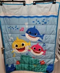 Baby Shark Kids Weighted Blanket Super Soft Plush Bedding 35" X 46" 4.5 Lbs. Fixed Price $19.99.