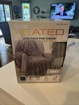 Berkshire Heated Luxe Faux Fur Throw Blanket Gray 50X60 Reversible Electric Nib. Fixed Price $35.00.