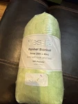 Vessia Flannel Blanket Throw 50X40 Inches 100 Polyester Green. Fixed Price $18.47.
